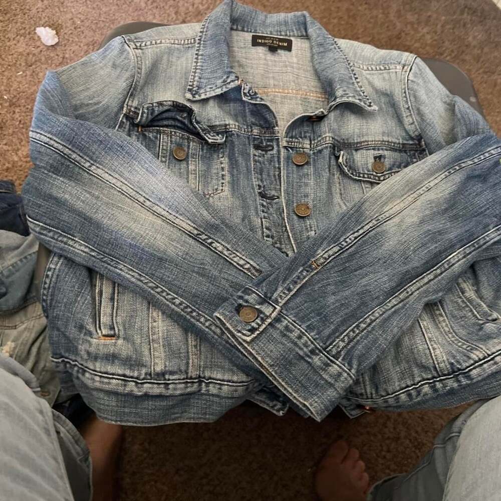 J.Crew Indigo Denim Jacket Size XL Blue Distressed Trucker